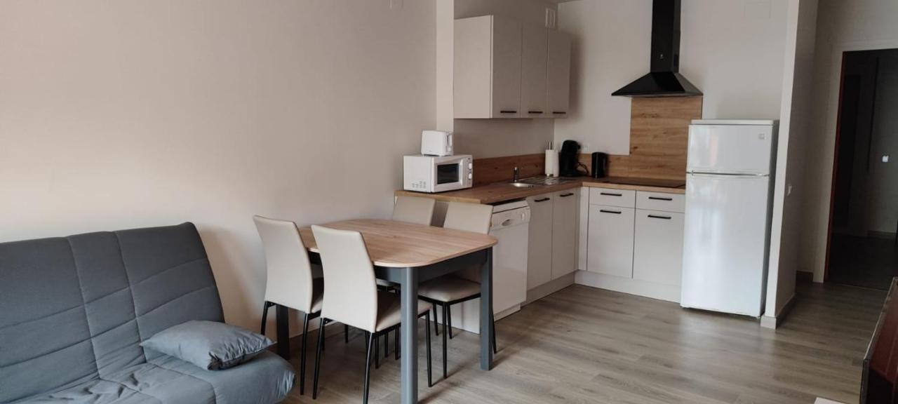Appartement Емпуріабрава Екстер'єр фото