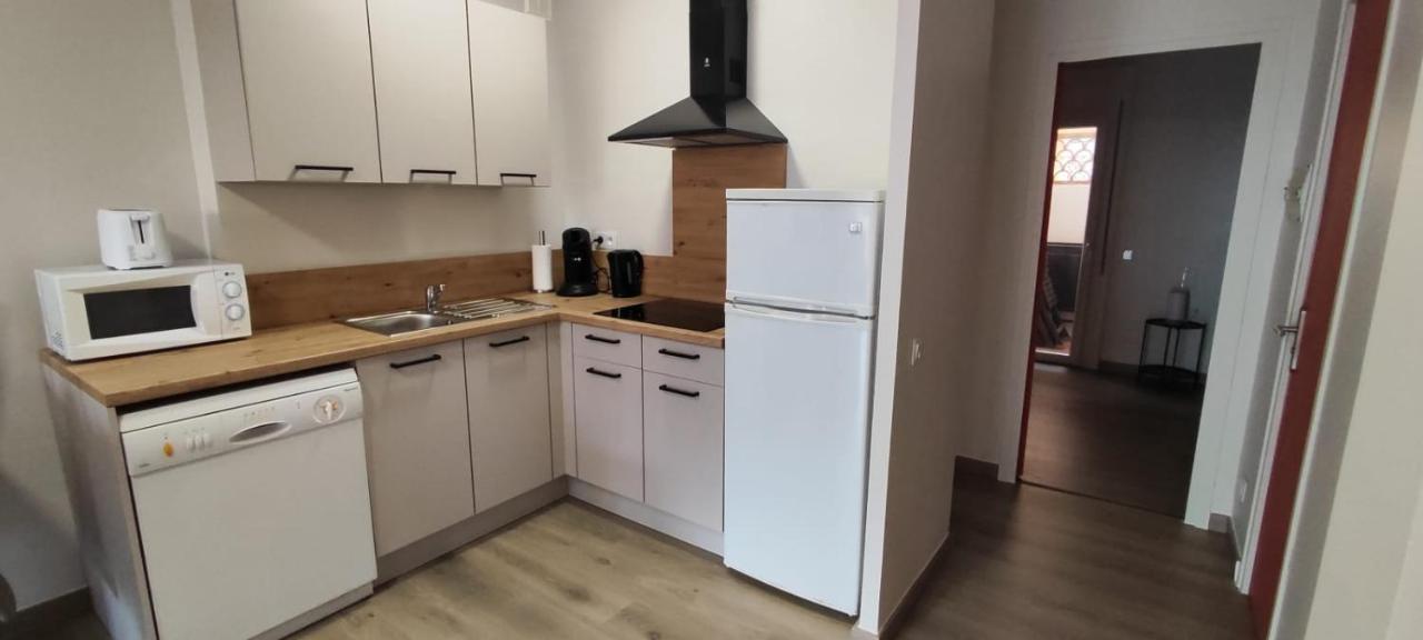 Appartement Емпуріабрава Екстер'єр фото